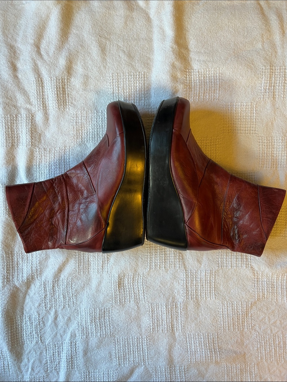 Maroon Leather Wedge Ankle Boots with Side Zippers - Picture 3 of 11